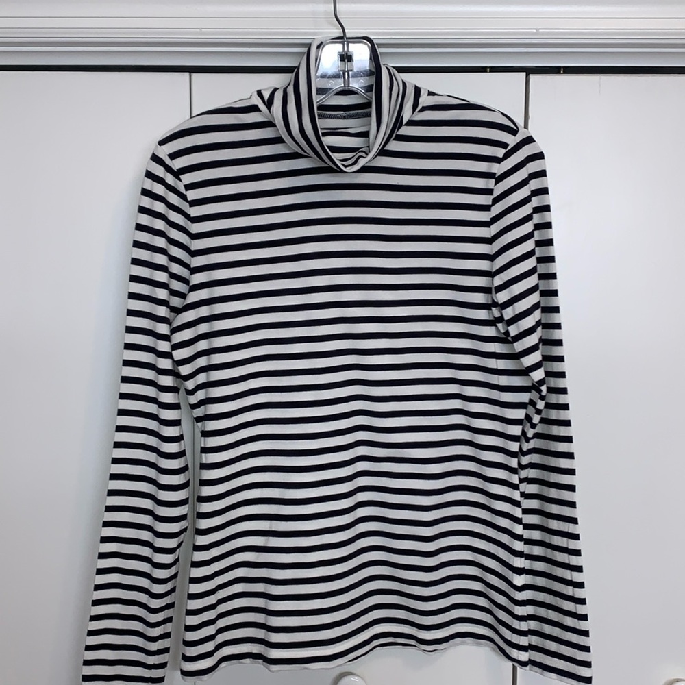 Lands’ End shaped fit turtleneck